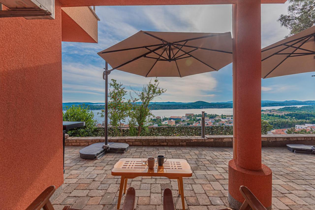 The View Apartment Sibenik Bagian luar foto